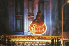 dominion_theatre_grand_hotel_1992