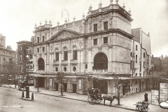 Wyndhams_Theatre_1900