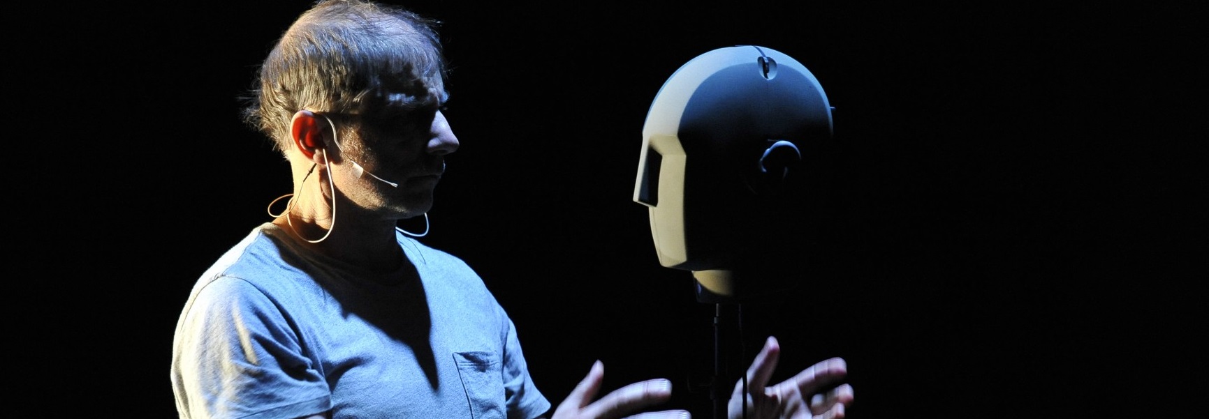 binaural sound making someone angry binaural sound making someone angry